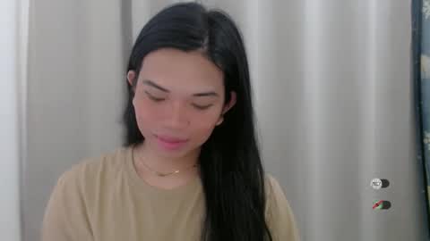 Snapshot of selena_fuckdoll chatting on January 5, 2:17 am Selena online show from January 5, 2:17 am