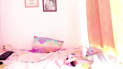 Karen online show from November 11, 2:17 pm