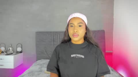 Selena online show from August 1, 5:07 am