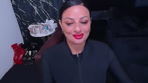 Snapshot of selena_vixen chatting on July 21, 8:49 am Selene online show from July 21, 8:49 am