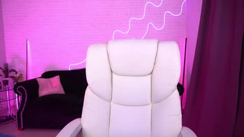 Snapshot of selenairis chatting on November 4, 9:25 pm selenairis online show from November 4, 9:25 pm