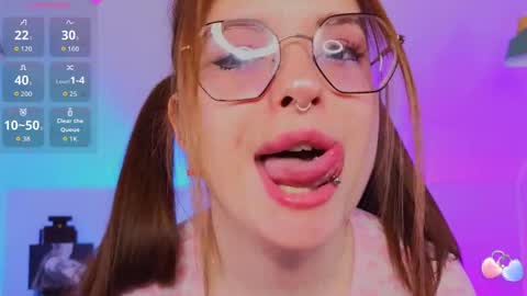 selenamills online show from May 10, 10:09 am