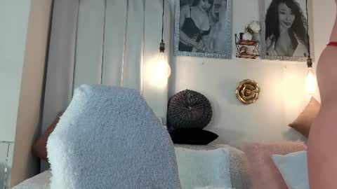 Snapshot of selenarossi chatting on July 20, 10:39 am SelenaRossi online show from July 20, 10:39 am