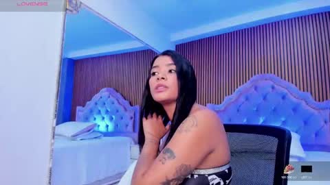 selenastonne online show from October 24, 9:55 pm