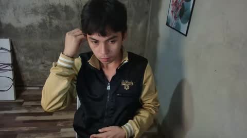 Snapshot of selene_0417 chatting on September 24, 6:44 pm Aprilane online show from September 24, 6:44 pm