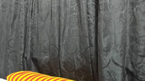 Snapshot of selene_milf_ chatting on February 4, 3:00 am Selene online show from February 4, 3:00 am