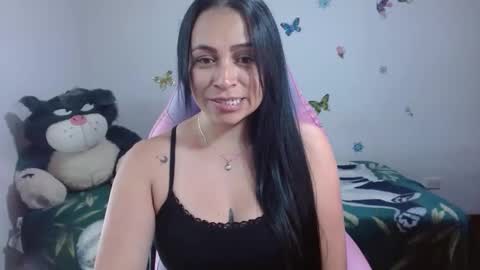 Snapshot of selene_mixx chatting on May 12, 9:01 pm selene_mixx online show from May 12, 9:01 pm