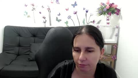 selene online show from June 8, 1:11 pm