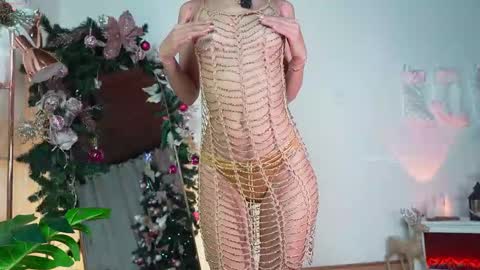  Sel Your Little butterfly  online show from December 20, 11:01 pm