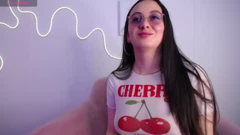 selene_swee online show from July 9, 6:56 pm