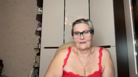 Snapshot of selenna57 chatting on March 8, 8:01 pm Selenna online show from March 8, 8:01 pm