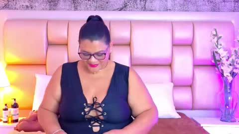 Selenna Cooper online show from February 24, 11:52 am