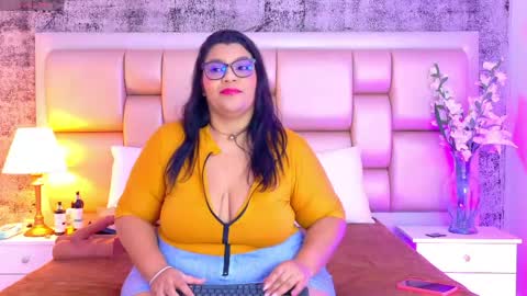 Selenna Cooper online show from February 28, 11:44 am