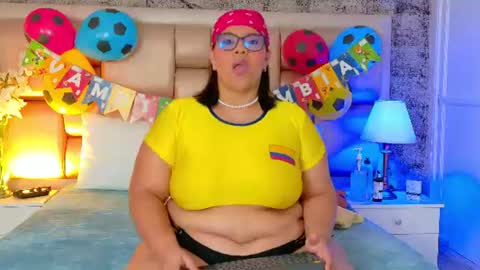 Selenna Cooper online show from June 11, 12:58 pm