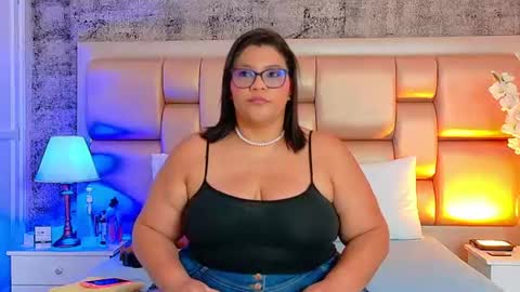 Snapshot of selennacooper chatting on July 8, 12:09 pm Selenna Cooper online show from July 8, 12:09 pm