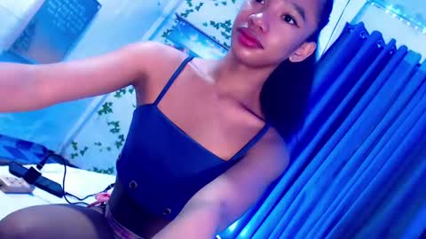 Snapshot of selfsuckercum69 chatting on January 2, 10:22 pm Jessy online show from January 2, 10:22 pm