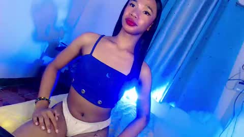Snapshot of selfsuckercum69 chatting on January 19, 9:34 pm Jessy online show from January 19, 9:34 pm