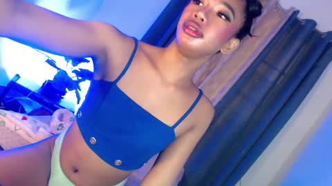 Snapshot of selfsuckercum69 chatting on February 14, 1:13 am Jessy online show from February 14, 1:13 am
