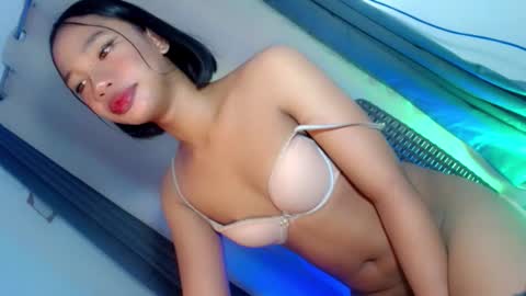 Snapshot of selfsuckercum69 chatting on October 6, 4:32 am Jessy online show from October 6, 4:32 am