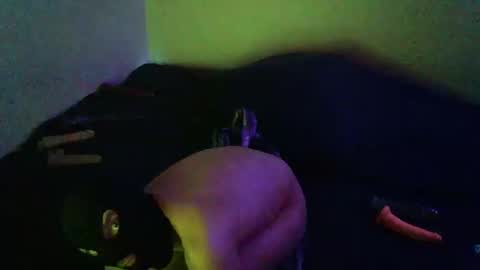 Selfsucking online show from December 3, 10:28 am