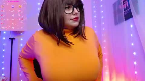 Selen online show from June 16, 10:45 pm