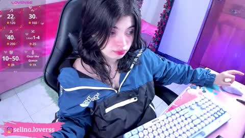 Selina online show from March 15, 3:23 am