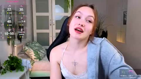 Snapshot of selinsselin chatting on September 29, 4:39 am sweetie Selin 3 online show from September 29, 4:39 am