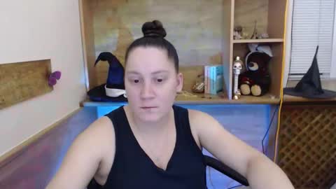 Snapshot of sellavix chatting on October 24, 6:59 pm Sellavix online show from October 24, 6:59 pm