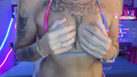 Selvaggia Del Caribe online show from October 28, 4:53 pm