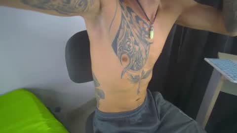 Snapshot of sem_alas chatting on January 9, 5:55 am sem_alas online show from January 9, 5:55 am