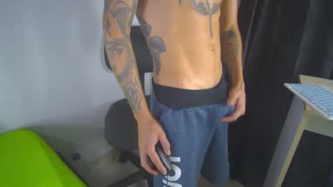 Snapshot of sem_alas chatting on January 16, 1:48 am sem_alas online show from January 16, 1:48 am