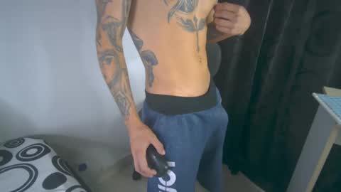 Snapshot of sem_alas chatting on February 15, 8:22 pm sem_alas online show from February 15, 8:22 pm