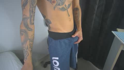 Snapshot of sem_alas chatting on February 20, 10:59 pm sem_alas online show from February 20, 10:59 pm