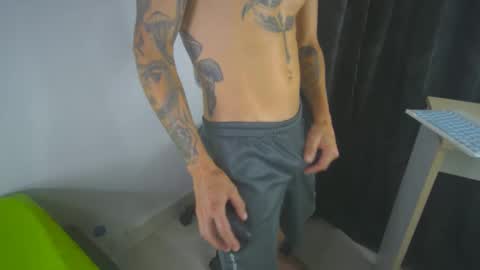 Snapshot of sem_alas chatting on March 3, 3:30 am sem_alas online show from March 3, 3:30 am