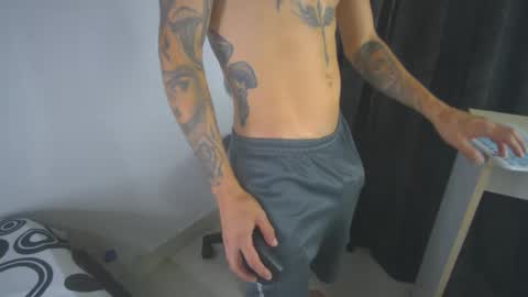 Snapshot of sem_alas chatting on March 8, 4:01 am sem_alas online show from March 8, 4:01 am