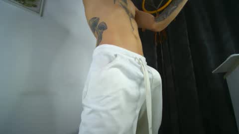 Snapshot of sem_alas chatting on October 14, 12:00 am sem_alas online show from October 14, 12:00 am