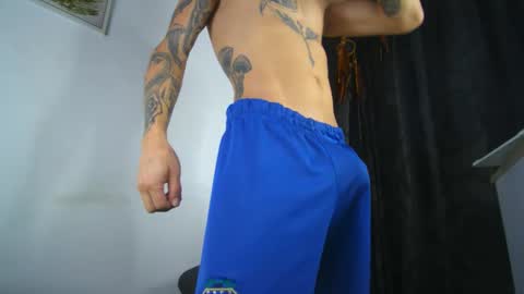 Snapshot of sem_alas chatting on October 19, 9:04 pm sem_alas online show from October 19, 9:04 pm