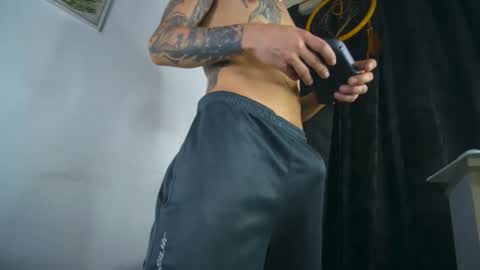 Snapshot of sem_alas chatting on November 8, 12:33 am sem_alas online show from November 8, 12:33 am