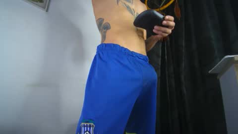 Snapshot of sem_alas chatting on November 12, 11:25 pm sem_alas online show from November 12, 11:25 pm