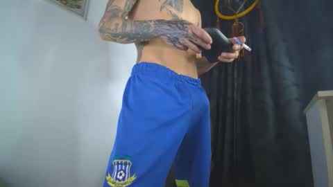 Snapshot of sem_alas chatting on December 14, 9:52 pm sem_alas online show from December 14, 9:52 pm