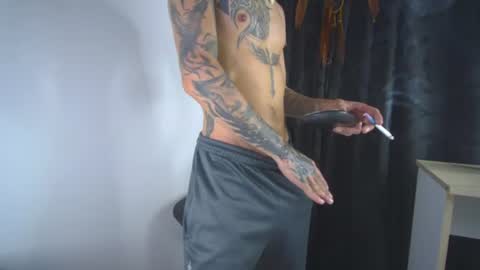 Snapshot of sem_alas chatting on July 5, 10:28 pm sem_alas online show from July 5, 10:28 pm