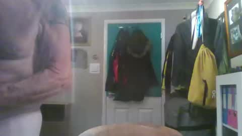 Snapshot of semajstretsa chatting on May 30, 11:46 pm frederick online show from May 30, 11:46 pm
