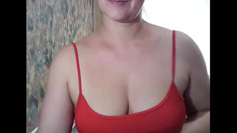 Snapshot of send_me chatting on October 23, 7:18 am send me online show from October 23, 7:18 am