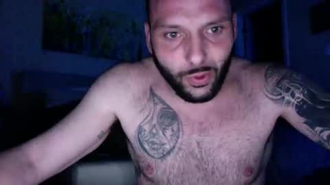 Snapshot of senditquick chatting on November 21, 6:56 am senditquick online show from November 21, 6:56 am