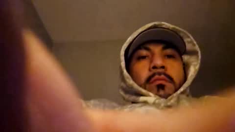 Snapshot of senor49509 chatting on December 22, 6:21 am senor49509 online show from December 22, 6:21 am