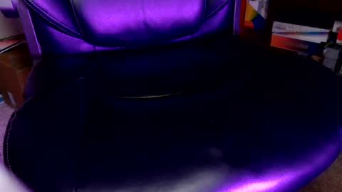 Snapshot of senorgrower chatting on June 30, 6:14 am Mr. Watch Me Grow online show from June 30, 6:14 am