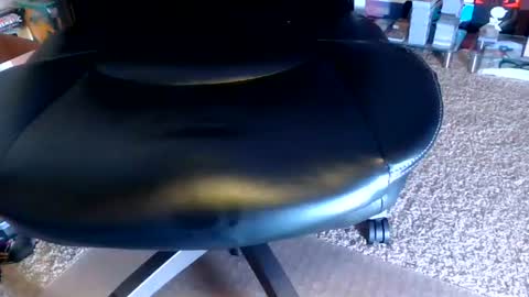 Snapshot of senorgrower chatting on July 25, 7:00 pm Mr. Watch Me Grow online show from July 25, 7:00 pm