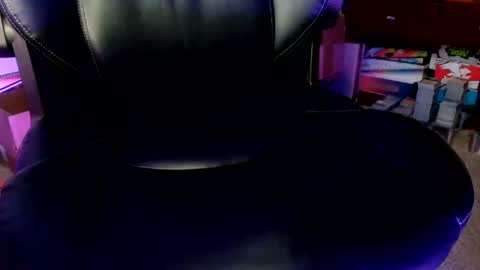 Snapshot of senorgrower chatting on July 26, 9:43 pm Mr. Watch Me Grow online show from July 26, 9:43 pm