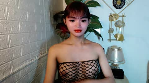 Snapshot of sensational_yeng chatting on July 27, 6:37 pm sensational_yeng online show from July 27, 6:37 pm