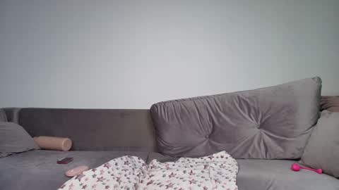 Jasmine online show from January 2, 11:38 pm